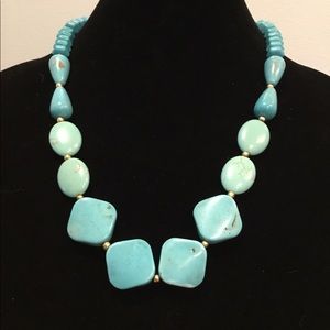 Turquoise magnesite necklace